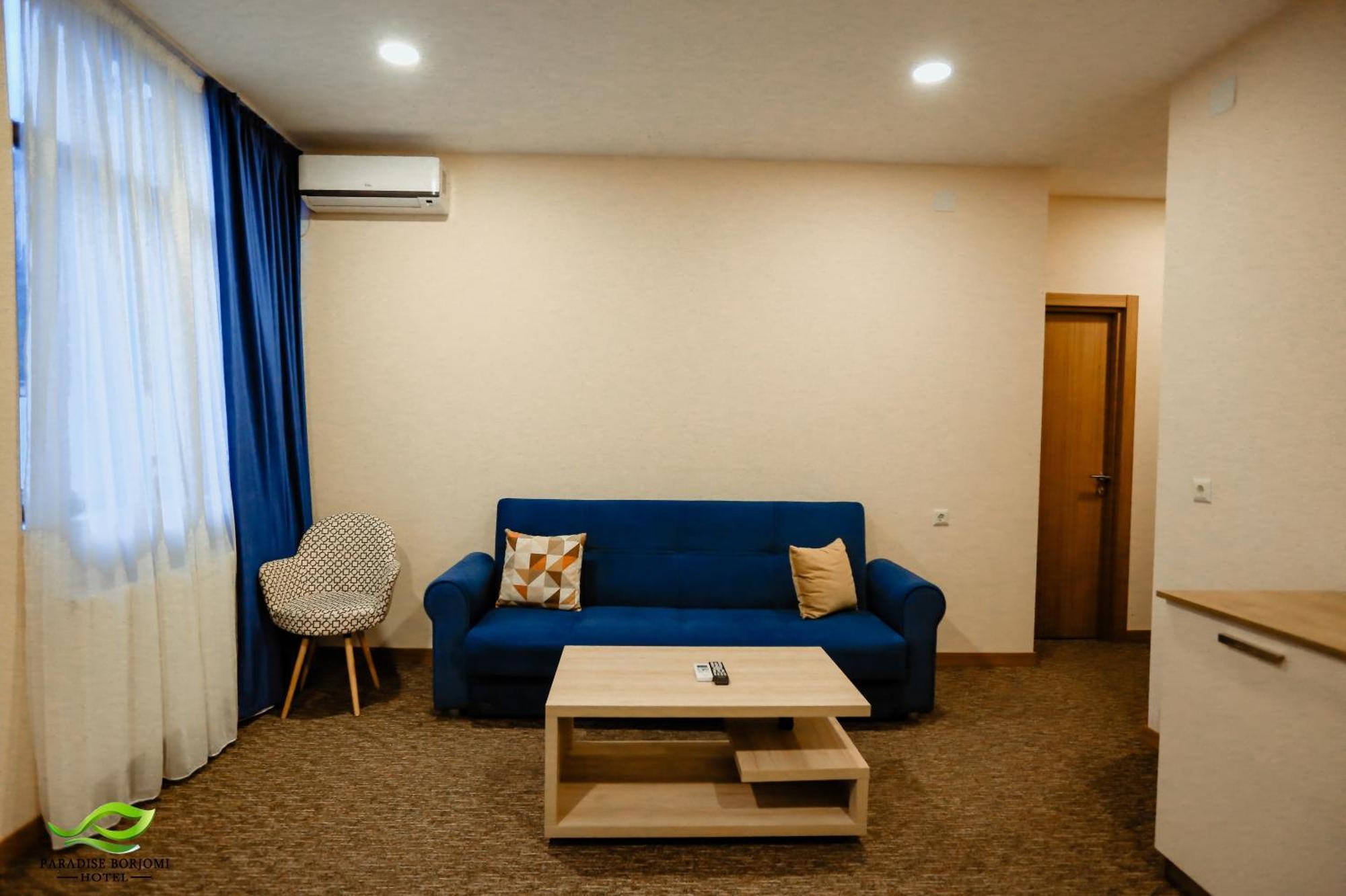 Terrace Borjomi Hotel ภายนอก รูปภาพ