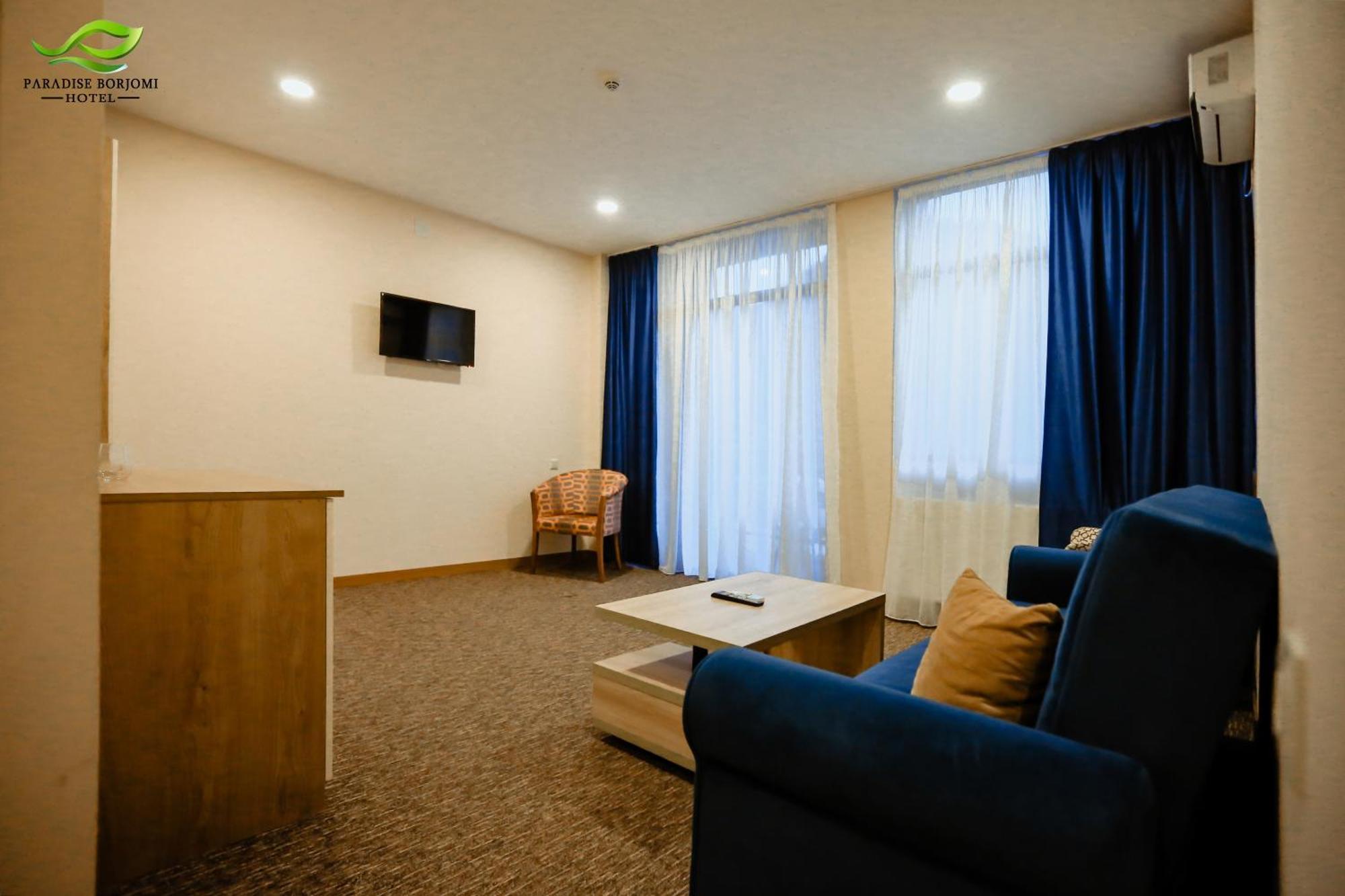 Terrace Borjomi Hotel ภายนอก รูปภาพ