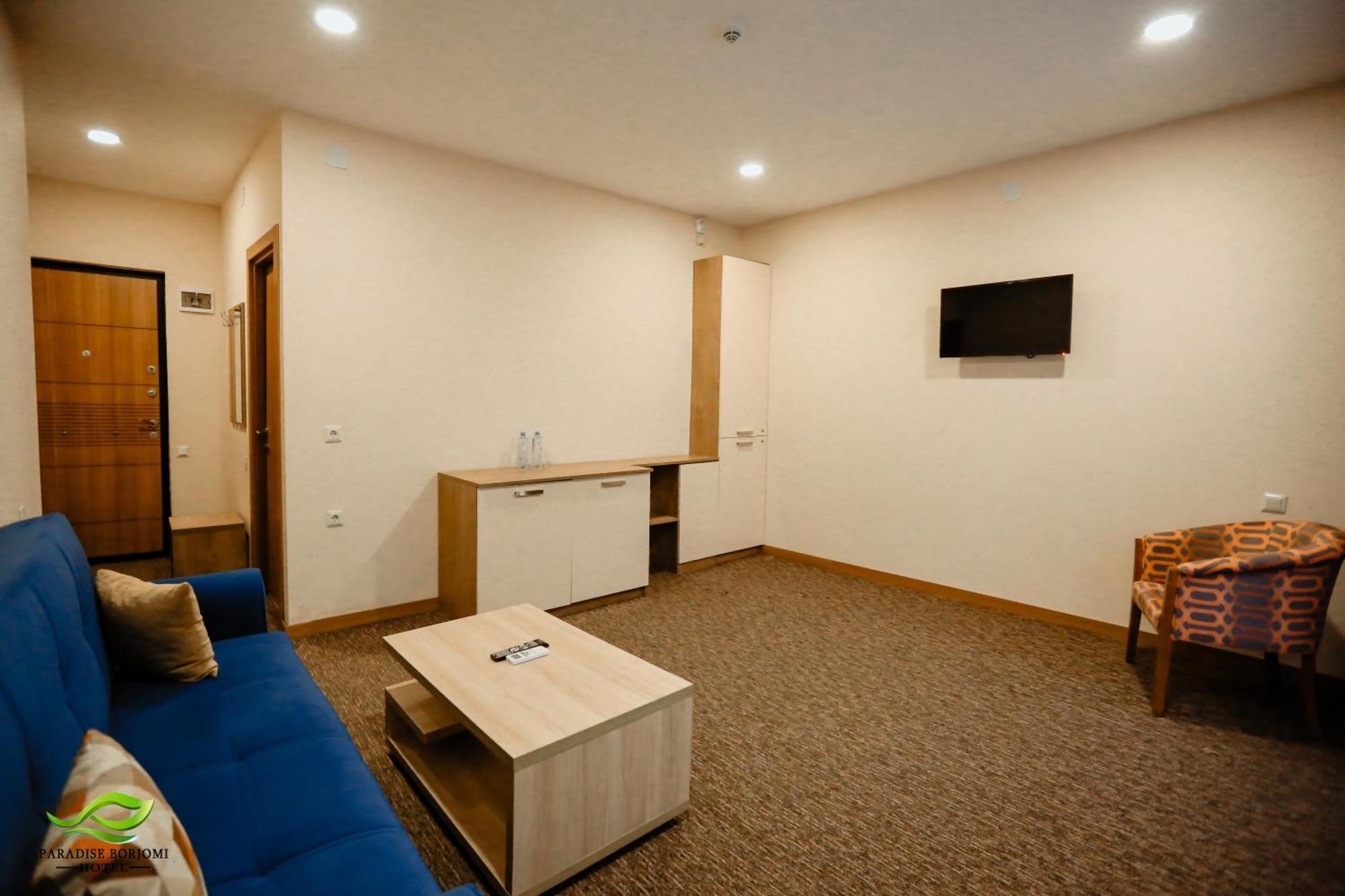 Terrace Borjomi Hotel ภายนอก รูปภาพ