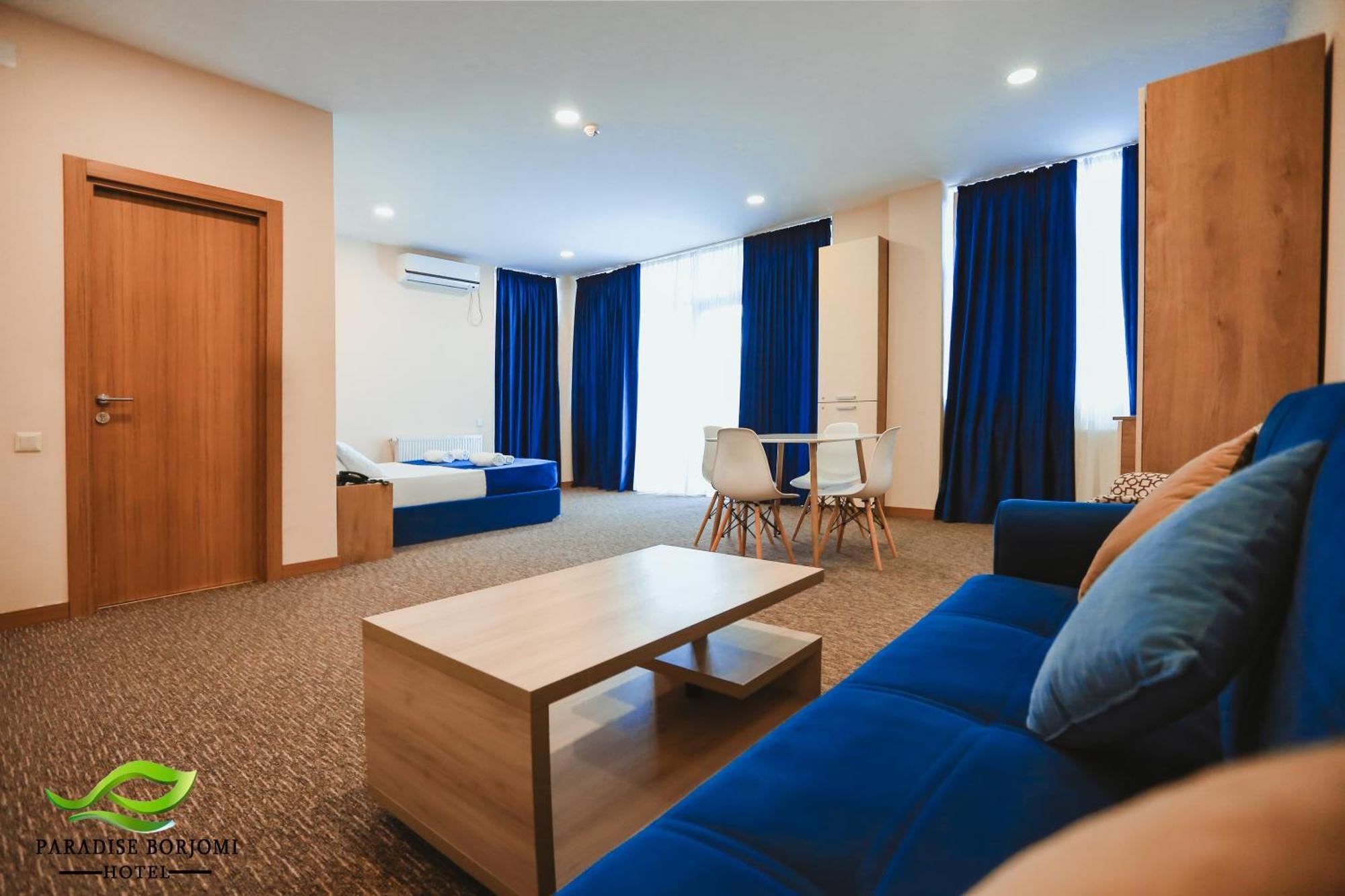 Terrace Borjomi Hotel ภายนอก รูปภาพ