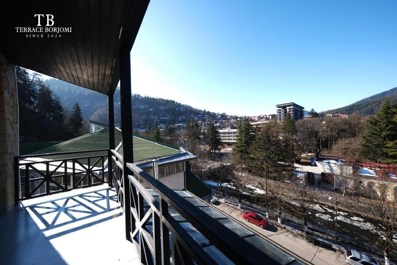 Terrace Borjomi Hotel ภายนอก รูปภาพ