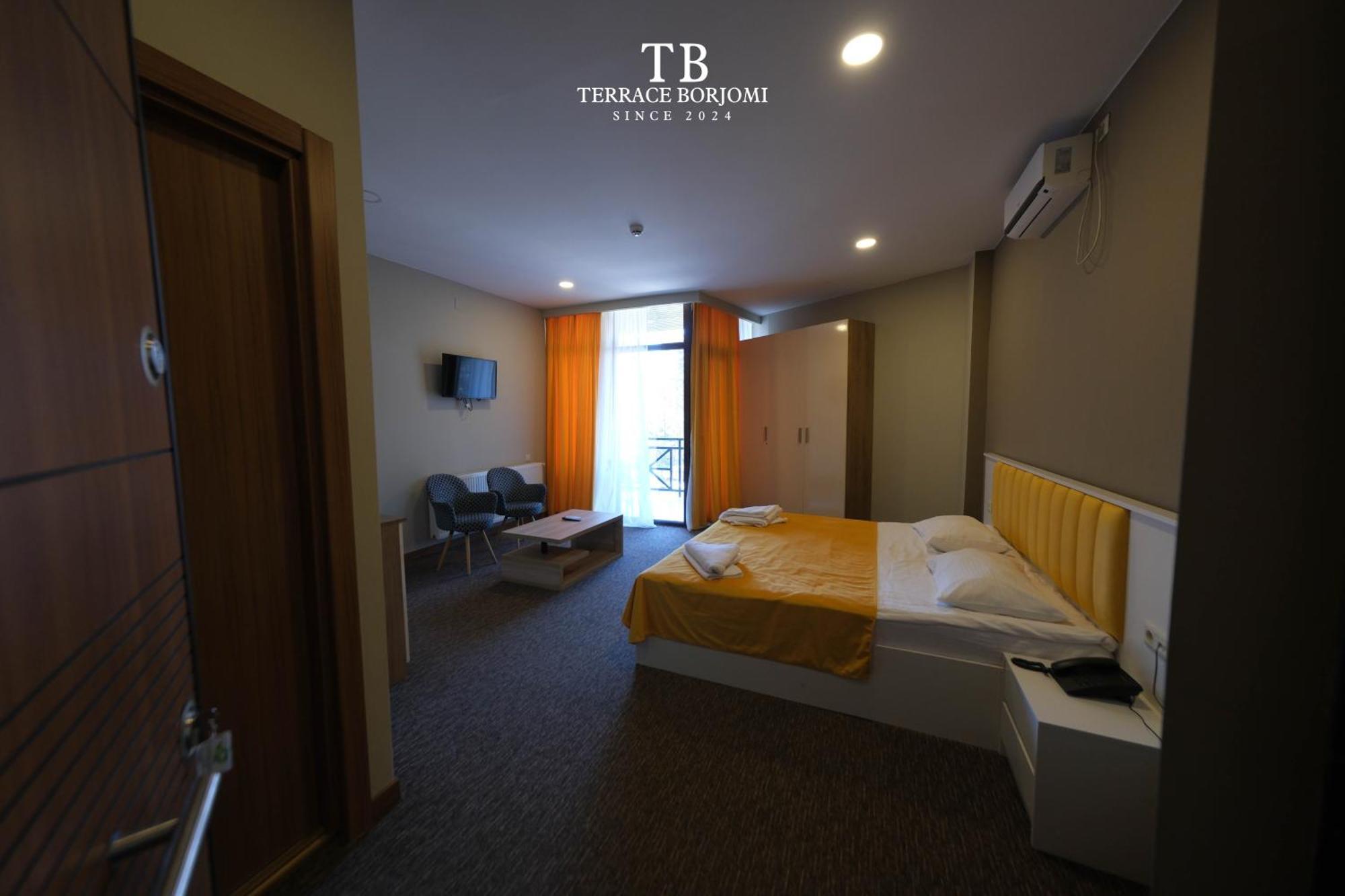 Terrace Borjomi Hotel ภายนอก รูปภาพ